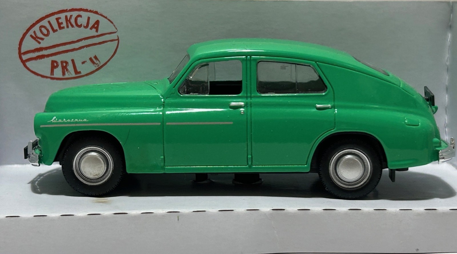 Warszawa M-20 Polish Classic Car Model Toy Green Diecast 1:43 Scale Daffi