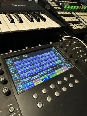Avid Artist Control EUCON DAW Controller Touchscreen   Logic Pro / Pro Tools