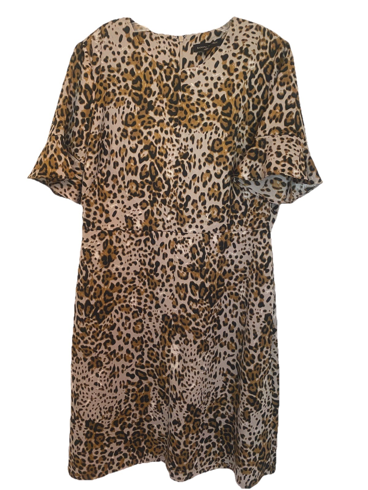 Banana Republic Leopard Print Short Sleeve Silky dress with pockets - Women's 12