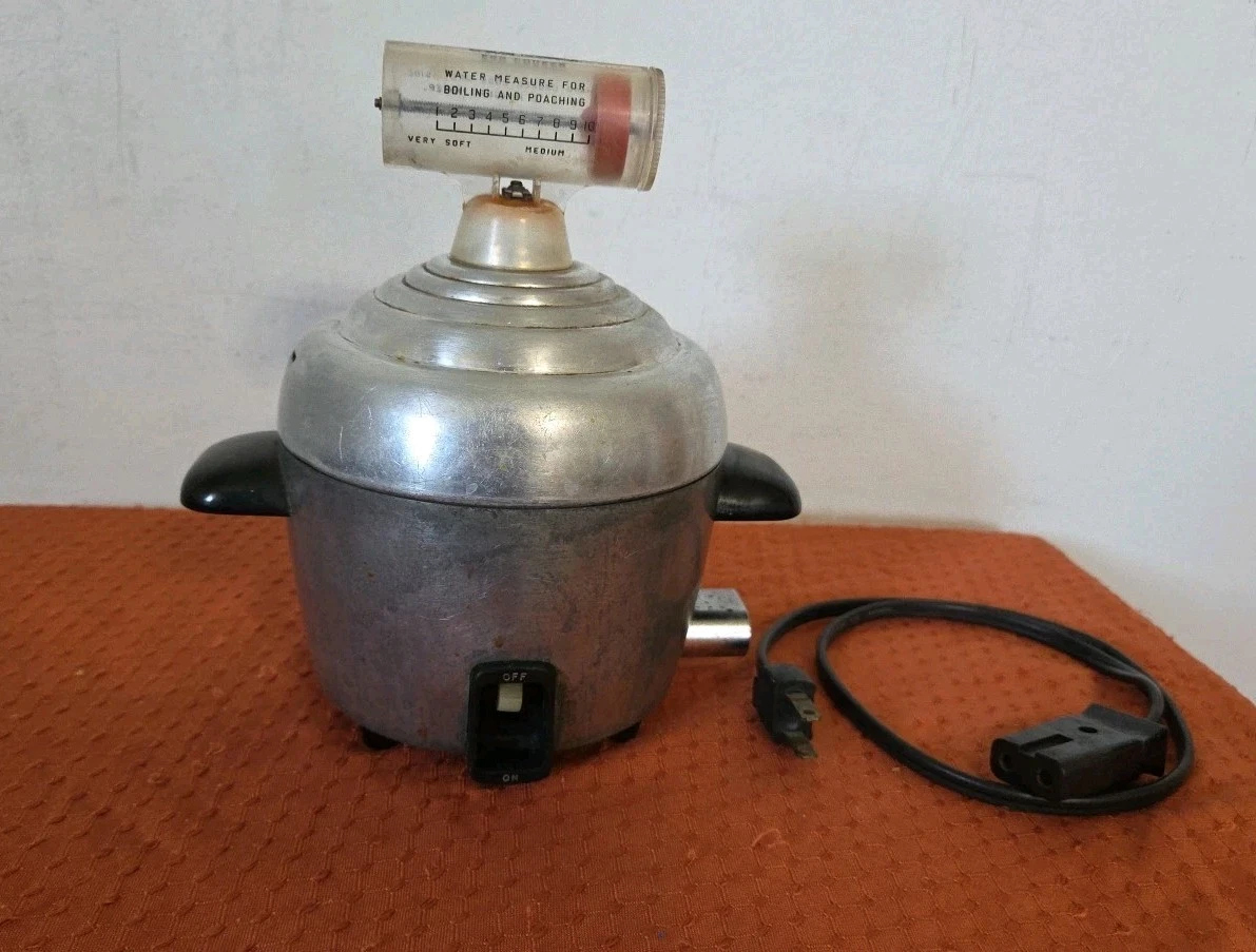 Vintage Sunbeam Egg Cooker Model E2 w/ Tray & Cable - Powers On & Heats Up!
Opens in a new window or