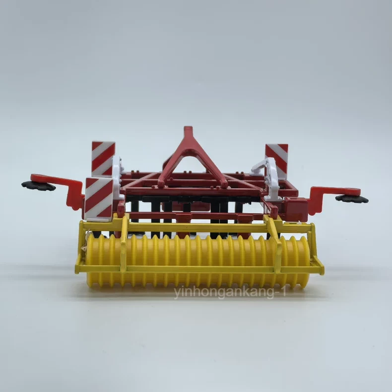 1/32 SIKU 2067 SYNKRO Combined Plow Alloy Farm Machine Model - Image 3 of 4