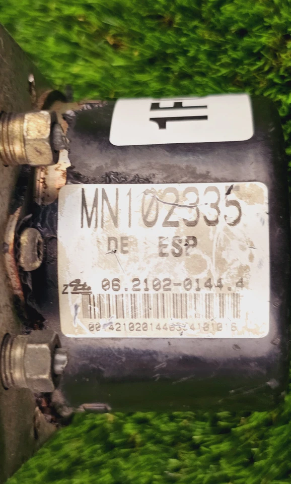 MITSUBISHI Grandis NA4W 2005 ABS MÓDULO BOMBA DE FRENO ANTIBLOQUEO ACTUADOR MN102335 Foto 4 de 4