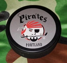 PORTLAND PIRATES AHL VINTAGE VEGUM MFG.  LICENSED PUCK Made In SLOVAKIA 🇸🇰