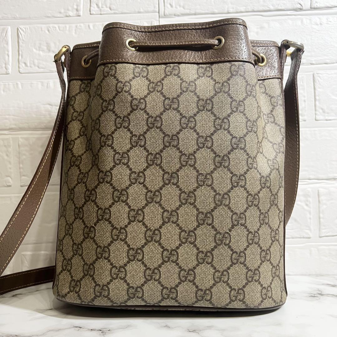 GUCCI Old GG Drawstring Shoulder Bag Vintage Beautiful GUCCI Old GG Drawstring Shoulder Bag Vintage Beautiful