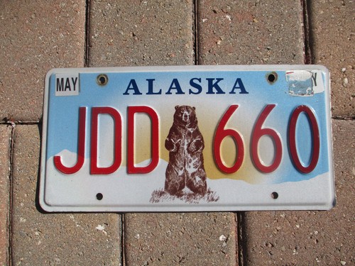 Alaska BEAR license plate  # JDD 660