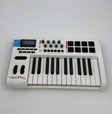 M-Audio Axiom Pro 25 MIDI Keyboard Controller...
