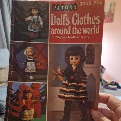 STRICKMUSTERBUCH ''PUPPEN Kleidung auf der ganzen Welt'' von Paton s 3009