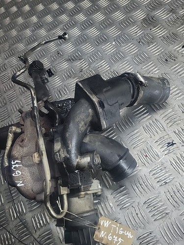 Volkswagen Tiguan Mk1 turbocharger with bent stud 03L-253-056D 2.0tdi 2011 - Picture 4 of 9