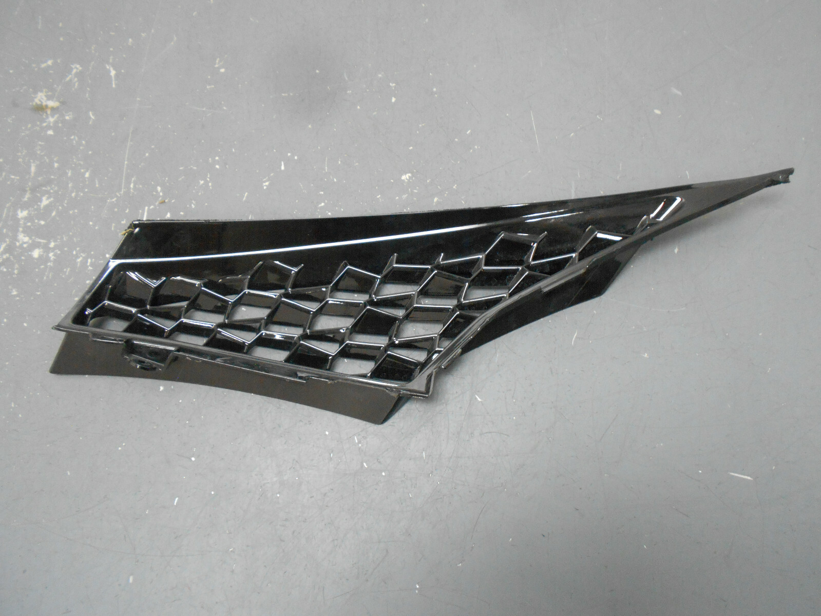 2015 15 16 17 18 19 Lamborghini Huracan Right Rear Quarter Vent Grill #0681 M1