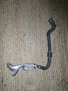 Kühlmittelleitung Rohr Turbolader Turbo  VW Tiguan  2.0 TSI BJ 2010