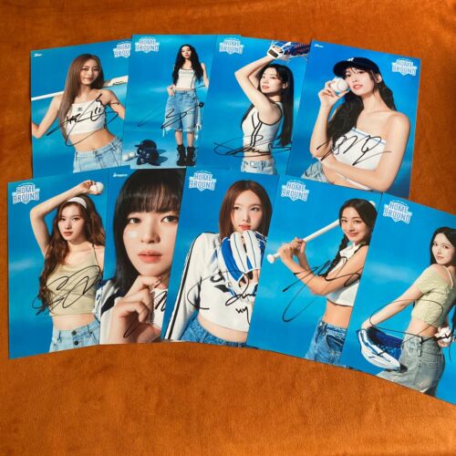 TWICE HOME GROUND Autographed Signed Photo 4*6 K-POP Collection 2024 - Picture 1 of 25