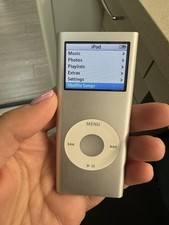 Apple iPod Nano 2nd Gen Silver   2GB Model A1199   Fully Working   Vintage Apple