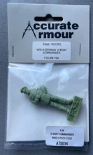 Accurate Armour Military Models AT5034 F34 U-Boat Commander WWII 1/35 Scale 1:35