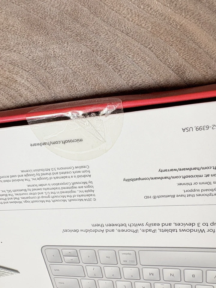 Microsoft Universal Mobile Keyboard Wireless New, Factory Sealed - Image 4 of 4