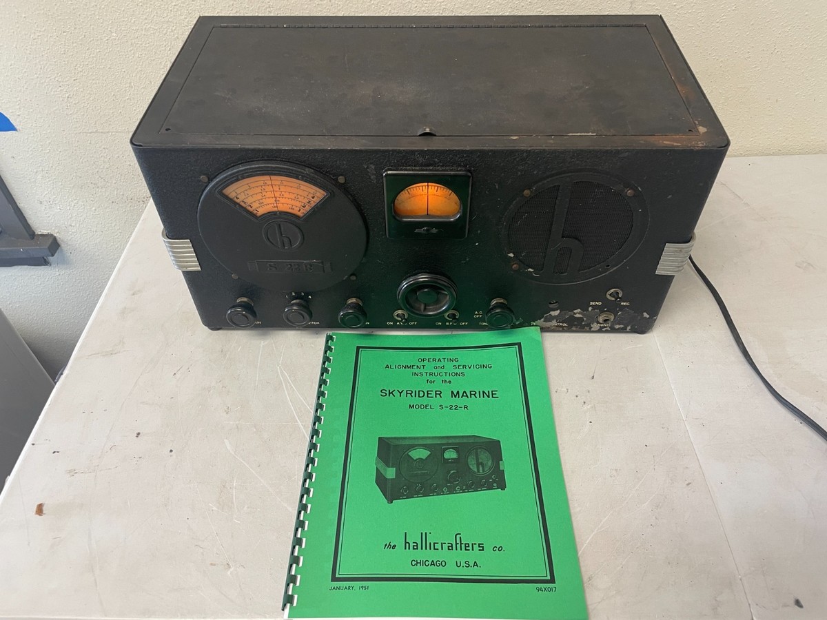 ハリクラフターズ　受信機　SKYRIDER MARINE  S-22 Hallicrafters S-22R SkyRider Marine Tube Radio Shortwave