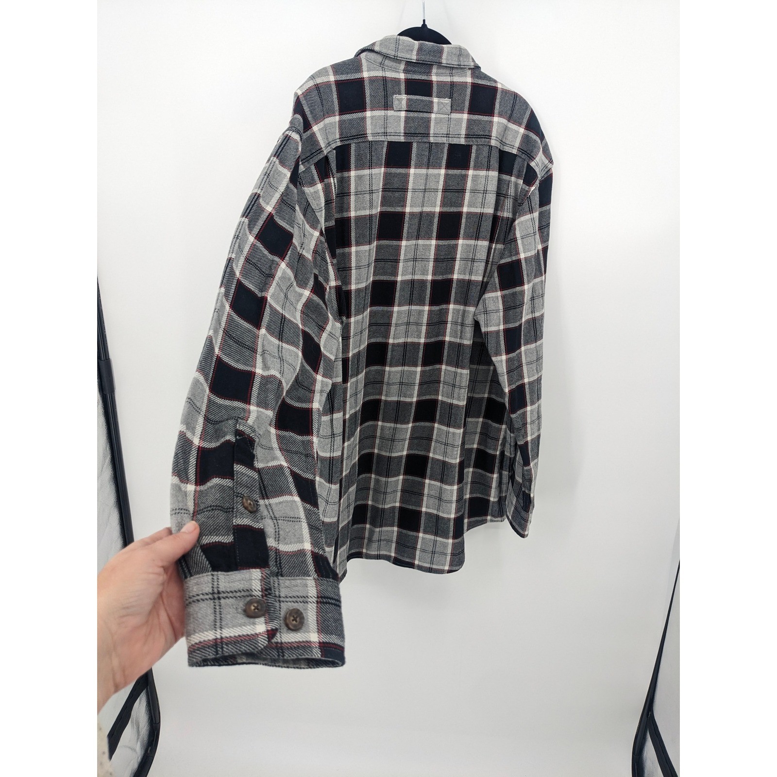 Duluth Trading Co Flannel Shirt Mens XLT Tall Gray Plaid Long Sleeve Heavy Top