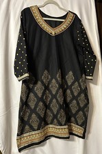Women Black Cotton Embroidered 3/4 Sleeve Side Slit Pullover Kurti Dress D13