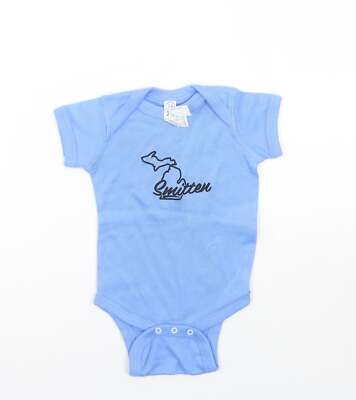 Kaninchenfelle babyblau Baumwollmischung Strampler Größe 3-6 Monate