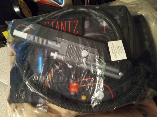 Ghostbusters and Proton Pack Jumpsuit Deluxe Adult Costume medium - Picture 3 of 3