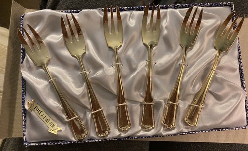 ServeWare, Gold Forks, 2 Trivets And 8 Pc. Specialty Forks- Lot Of 5 - Bild 7 von 12