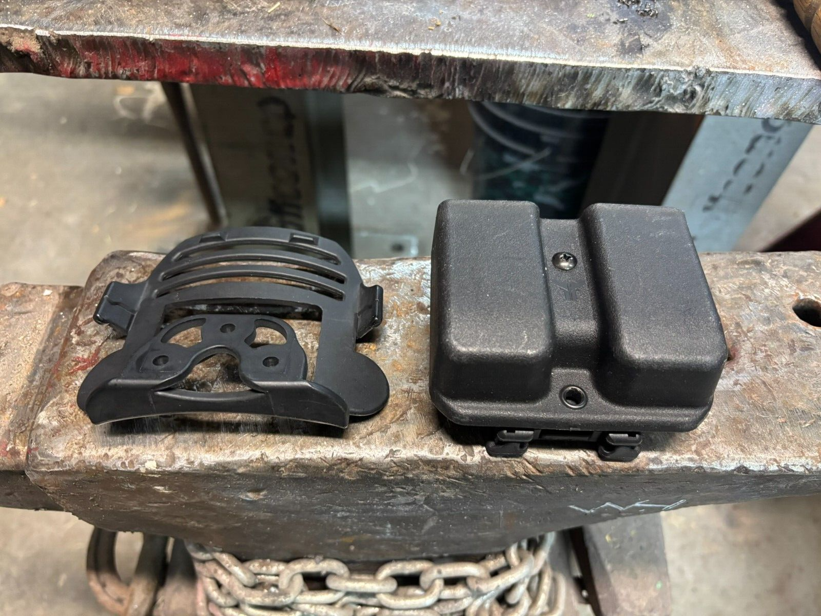 BladeTech Signature Double Mag Pouch with ASR and Comp-Tac mounts new open box-image