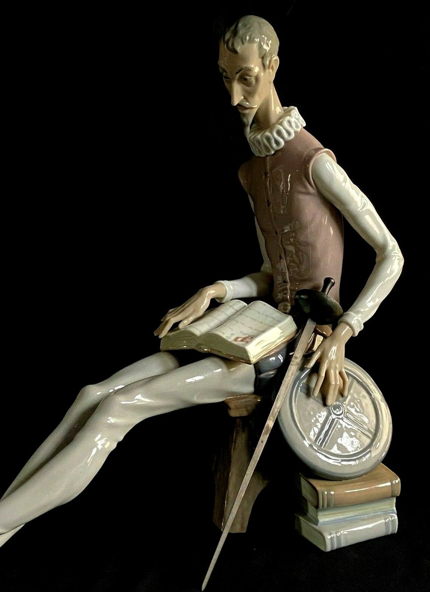 希少 リヤドロ LLADRO Retired Matte 磁器 Standing Don Quixote Man