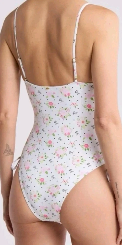 Traje de baño Betsey Johnson talla grande de una pieza cuello en V traje de baño ramo de lunares  Foto 2 de 4