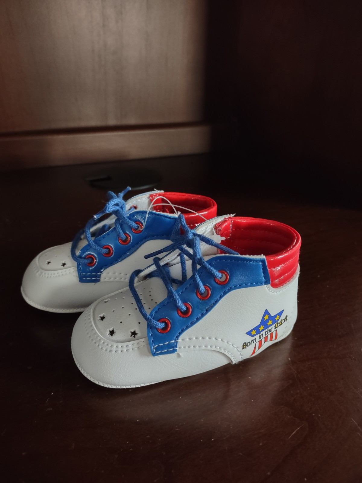 Size 4t Red White Blue Lace Up