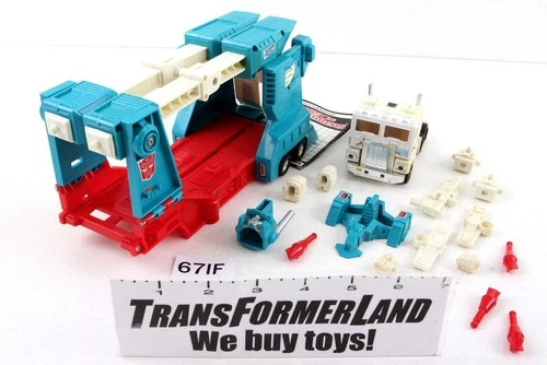 Ultra Magnus Complete 1986 Vintage Hasbro G1 Transformers Action Figure