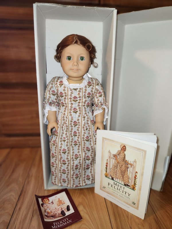 1990s Pre-Mattel American Girl Doll Felicity Pleasant Company 1986 Tag VTG book