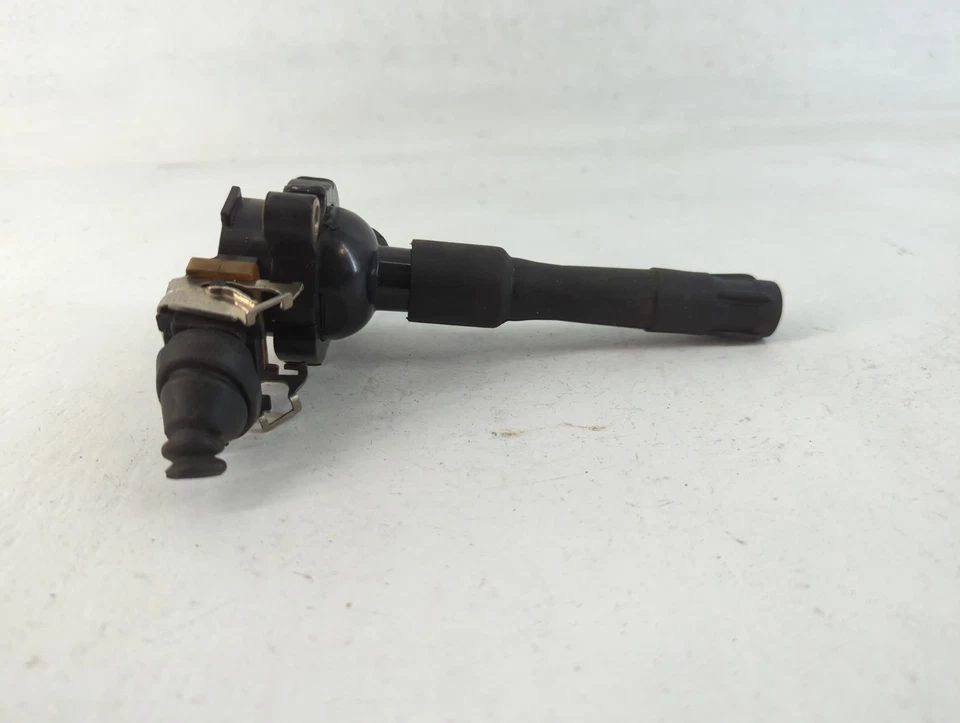 1997-2003 Bmw 540i Ignition Coil Igniter Pack AJM40 - Image 2 of 4