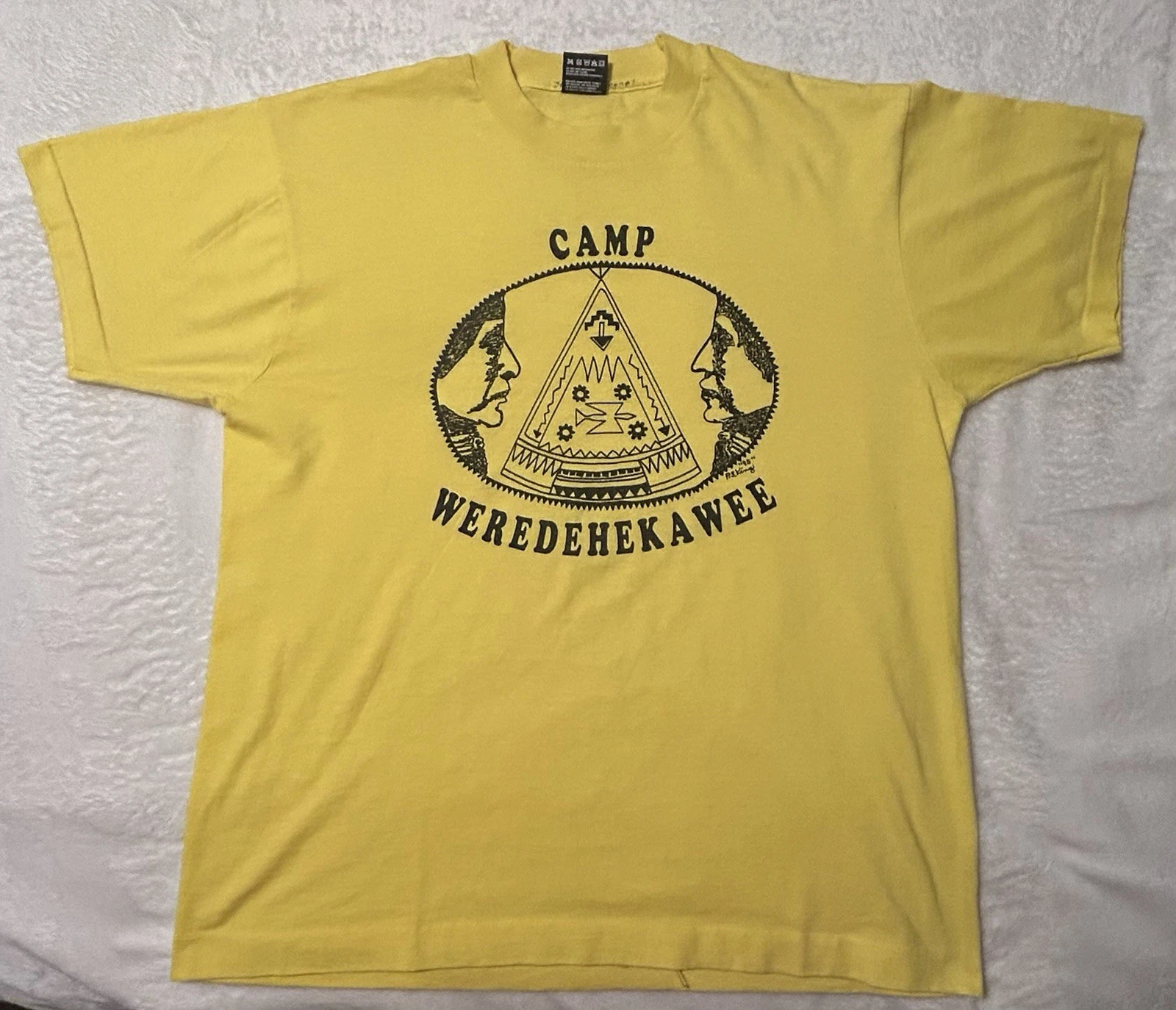 CAMP WEREDEHEKAWEE T SHIRT L FRUIT OF THE LOOM BEST NAME INSIDE COLLAR YELLOW