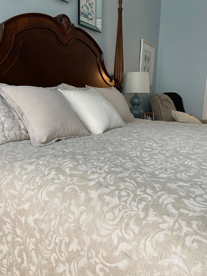 Soft Surroundings Rosalyn Damask Linen Blend Reversible King Comforter Set - Image 4 of 4
