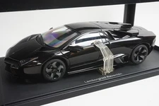 1:18 AUTOart 74592 Lamborghini Reventon Black