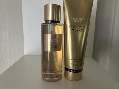 ￼  Victoria s Secret
