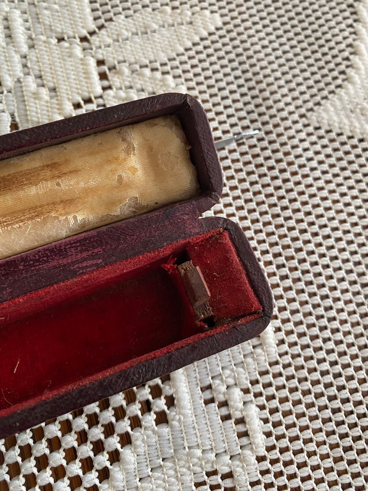 Vintage Joseph Rogers & Sons Straight Razor storage case, Sheffield