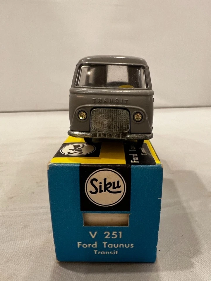 Camión de carga Siku Ford Taunus Transit V-251 1/64 hecho en Alemania vendedor de EE. UU. SIN USAR, EN CAJA Foto 2 de 4