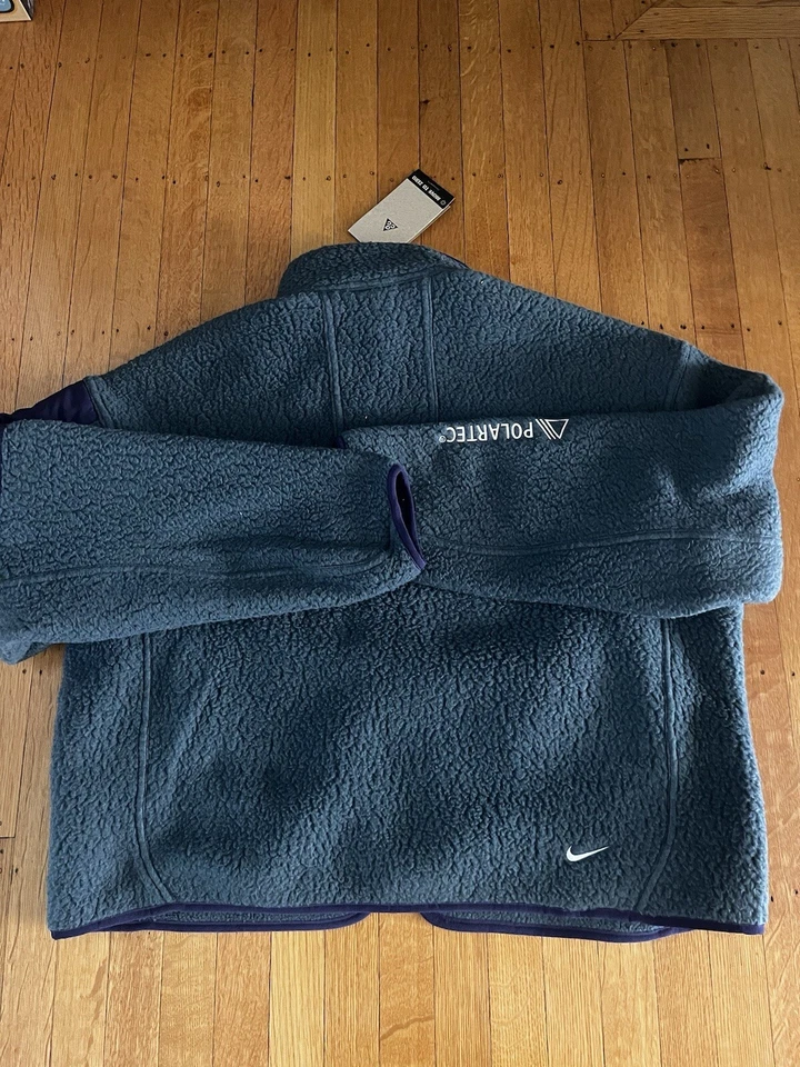 Nike ACG Womens Green/Purple Oversized Arctic Wolf Polartec Fleece Sz Medium - Image 4 of 4