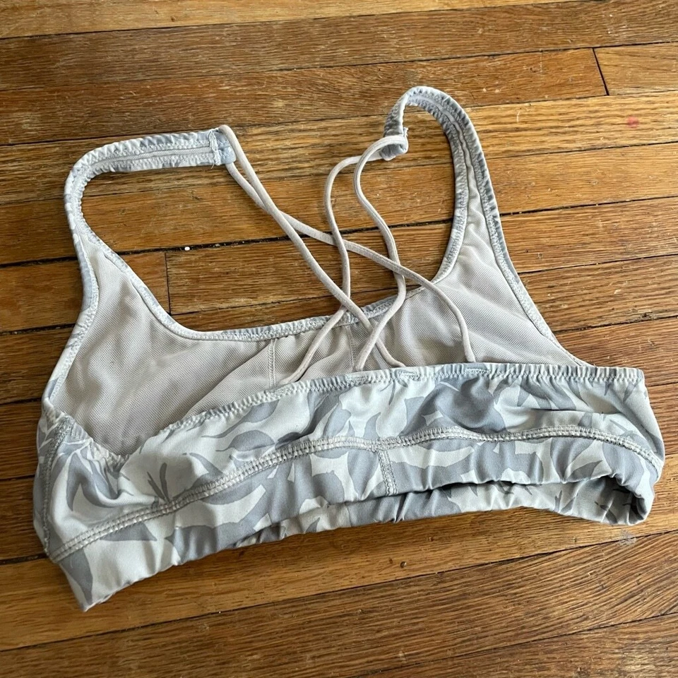 Aerie tropical floral Sports Bra - Image 3 of 4