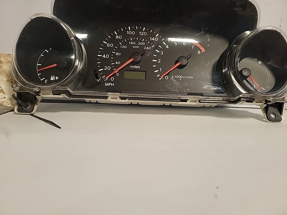 2001 - 2002 DODGE STRATUS INSTRU SPEEDOMETER CLUSTER OEM. QQ1 - Image 2 of 4