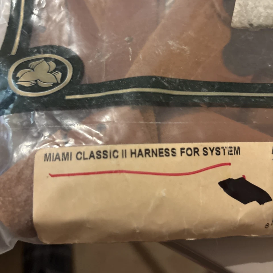 Arnés de funda de hombro Galco Miami Classic 2 para sistema bronceado ambidiestro Mc2h Foto 2 de 4