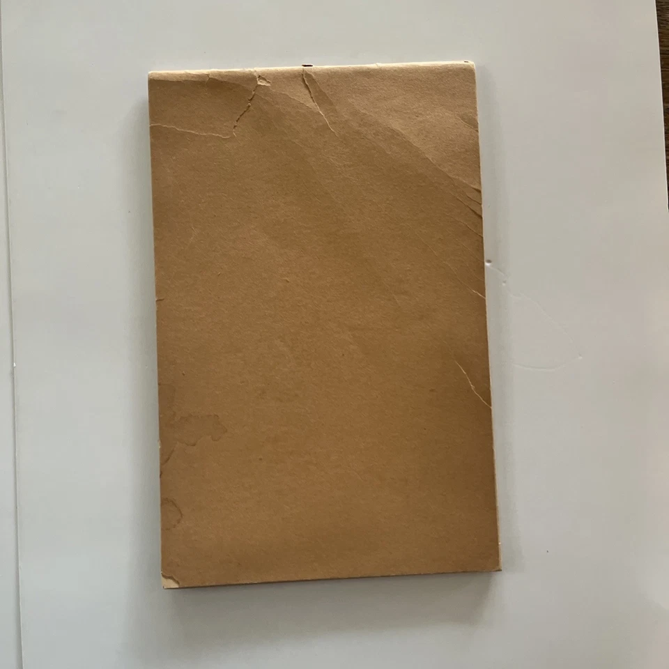 Building An Airplane by Paul K. Guillow, Just Follow the pictures Booklet 1943 - Image 2 of 3