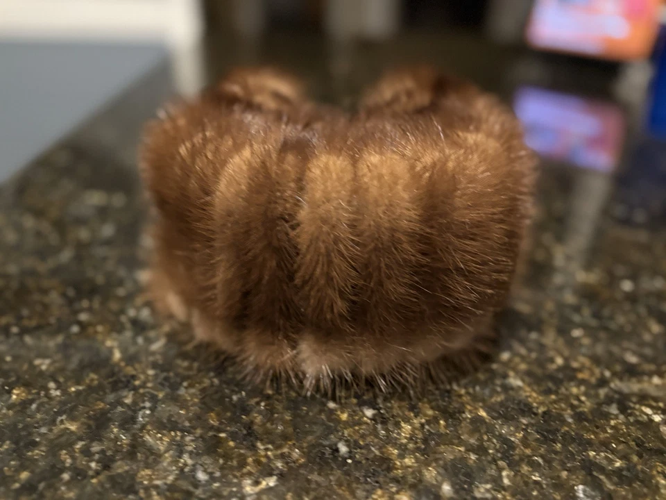 Vintage woman's ladies hat Brown Fur with ribbon  - Image 3 of 3