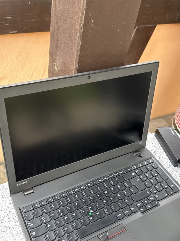 Lenovo ThinkPad T560 · i5-6200U · 16GB · 128GB, Foto 3 von 5