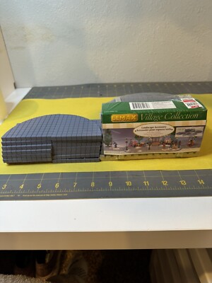 Lemax Christmas Village 20 Piece Plaza System 34982A Display Flooring Base 2003