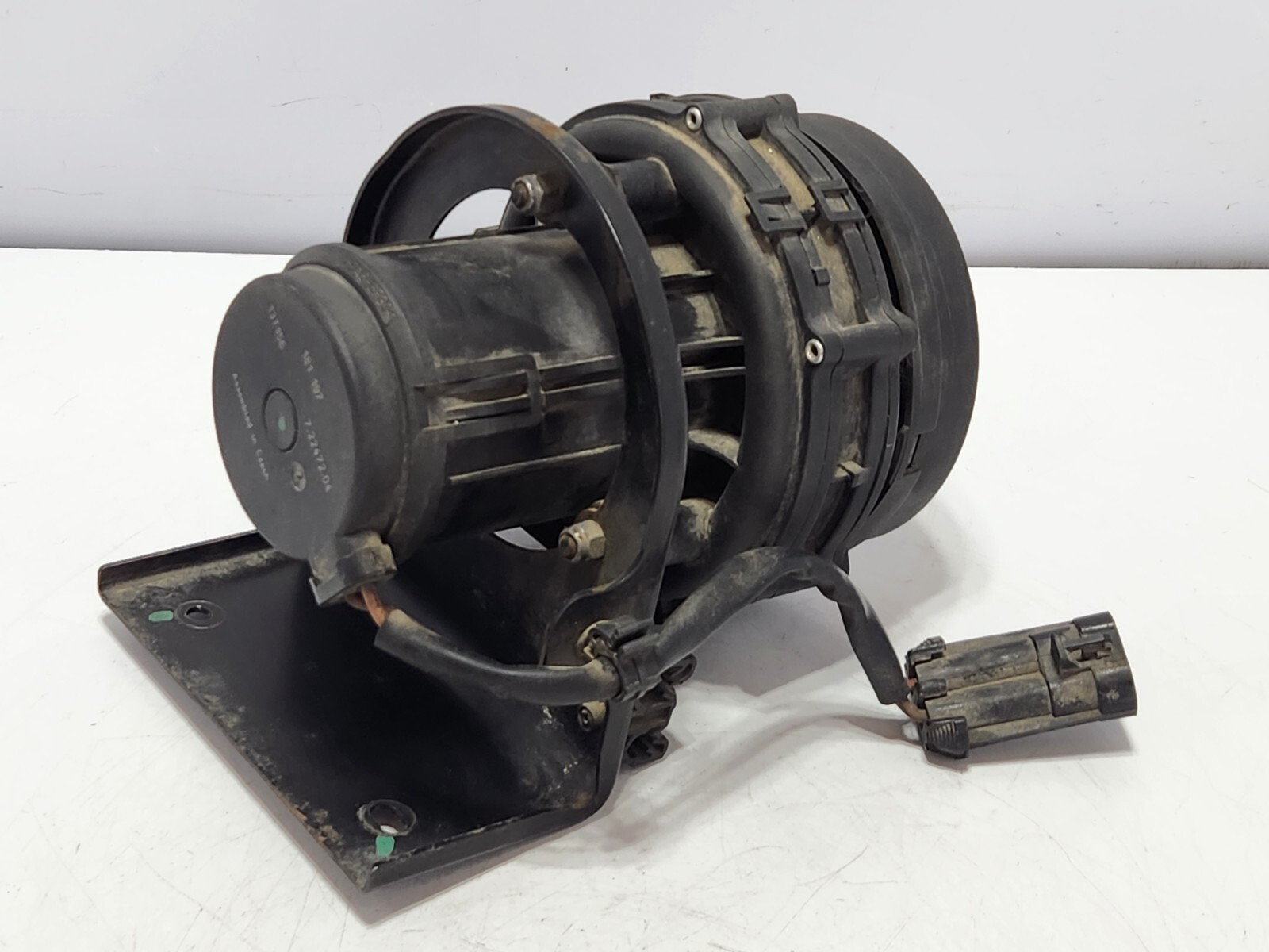 ✅ 2008-2019 OEM Maserati GT M145 Air Injection Smog Pump 51k miles