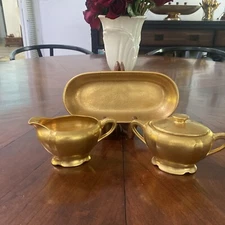 WDCO Wheeling Dec Co Gold Doves, Roses & Daises Pattern Creamer Sugar Tray