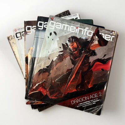 Game Informer 5 Issues - #204 205 208 209 210 - Drags Age Batman - See Photos