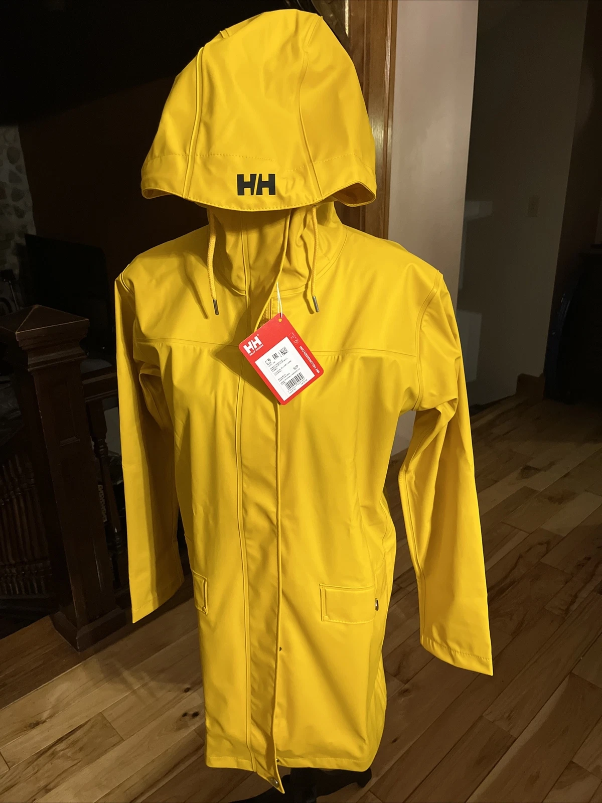 Women's Helly Hansen Moss Rain Coat Size Small New Waterproof New
Opens in a new window or tab