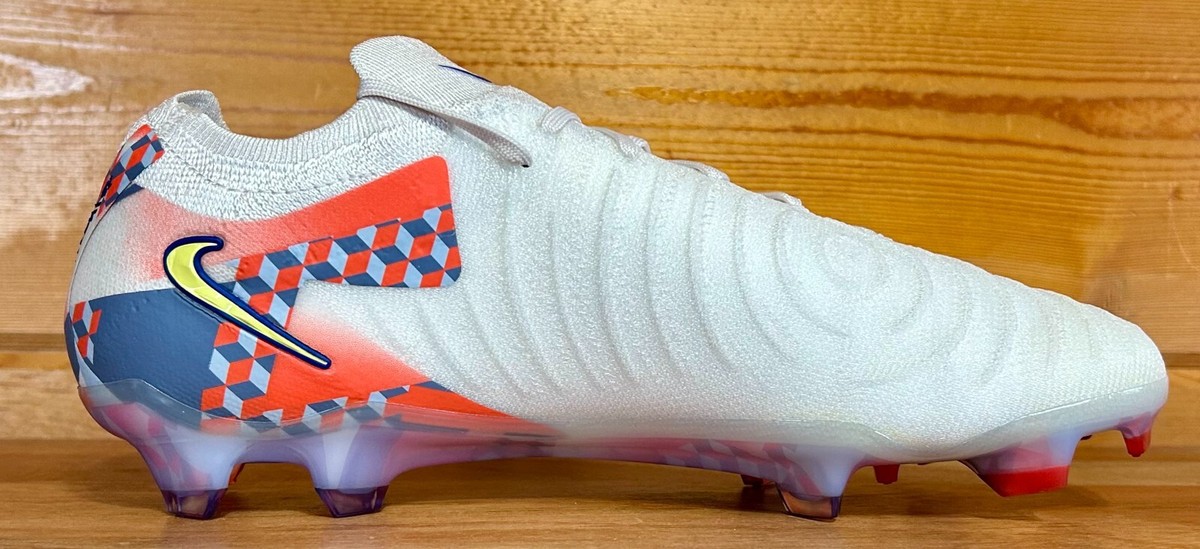 Men's Nike Phantom GX II Elite SE FG Soccer Cleats Barcelona